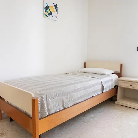 Melissa Apartment *